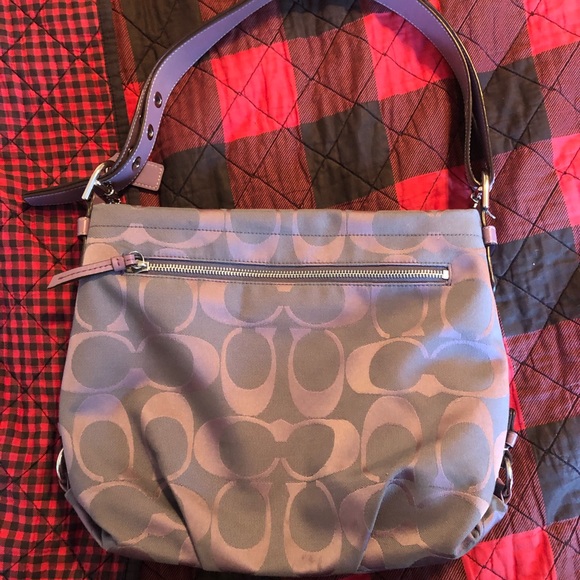 Coach purse - Picture 4 of 4